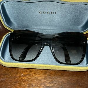 Sunglasses Gucci